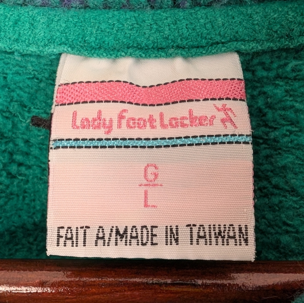Vintage Lady Footlocker Green Shawl Collar Striped Sweatshirt, Size L - Picture 6 of 10